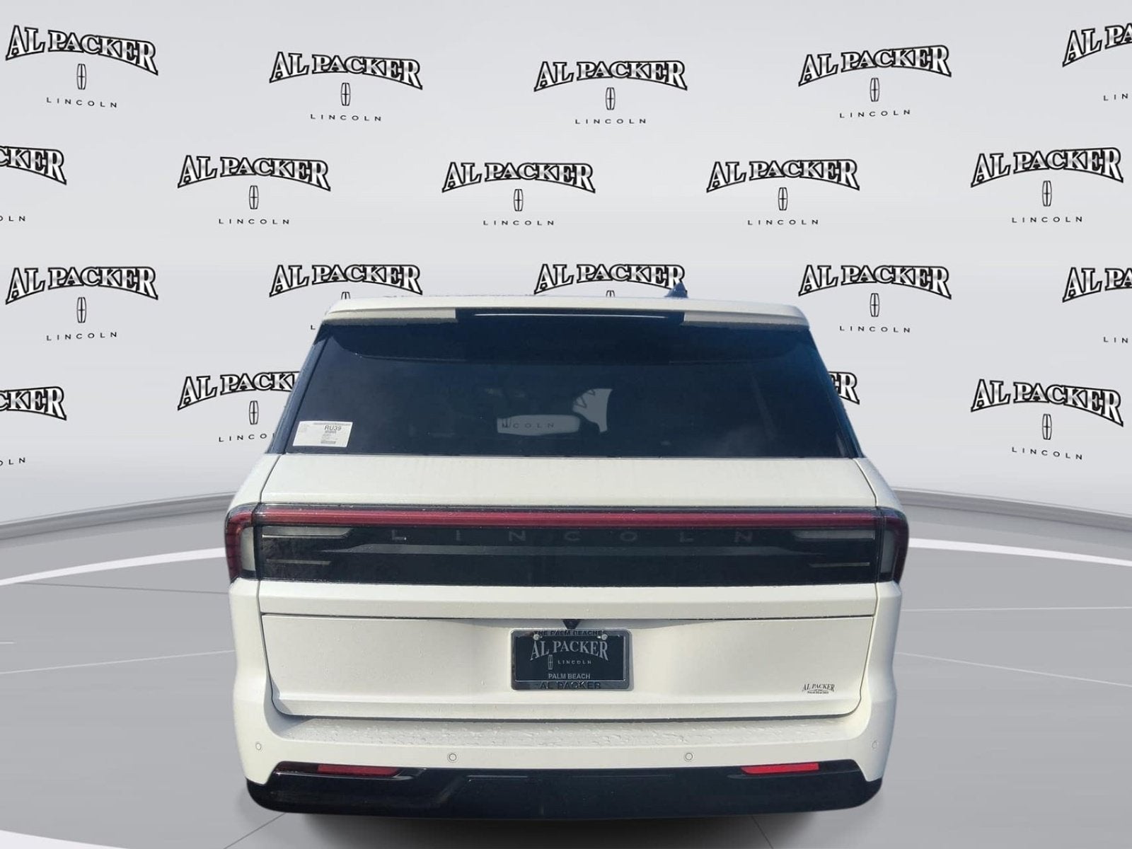 2027 Lincoln Navigator Reserve