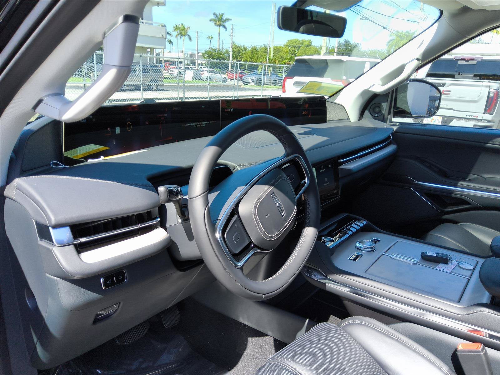 2027 Lincoln Navigator Reserve