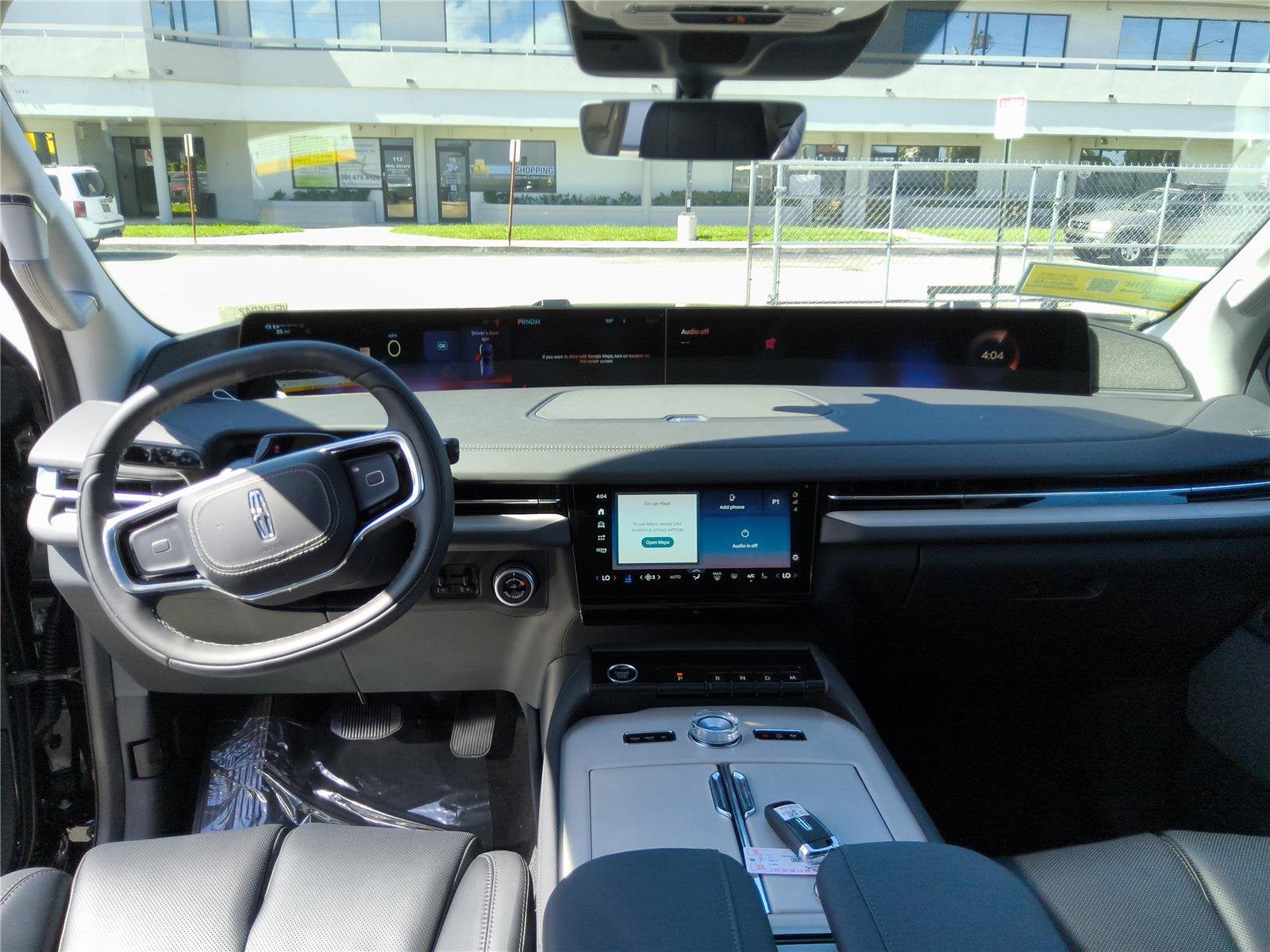 2027 Lincoln Navigator Reserve