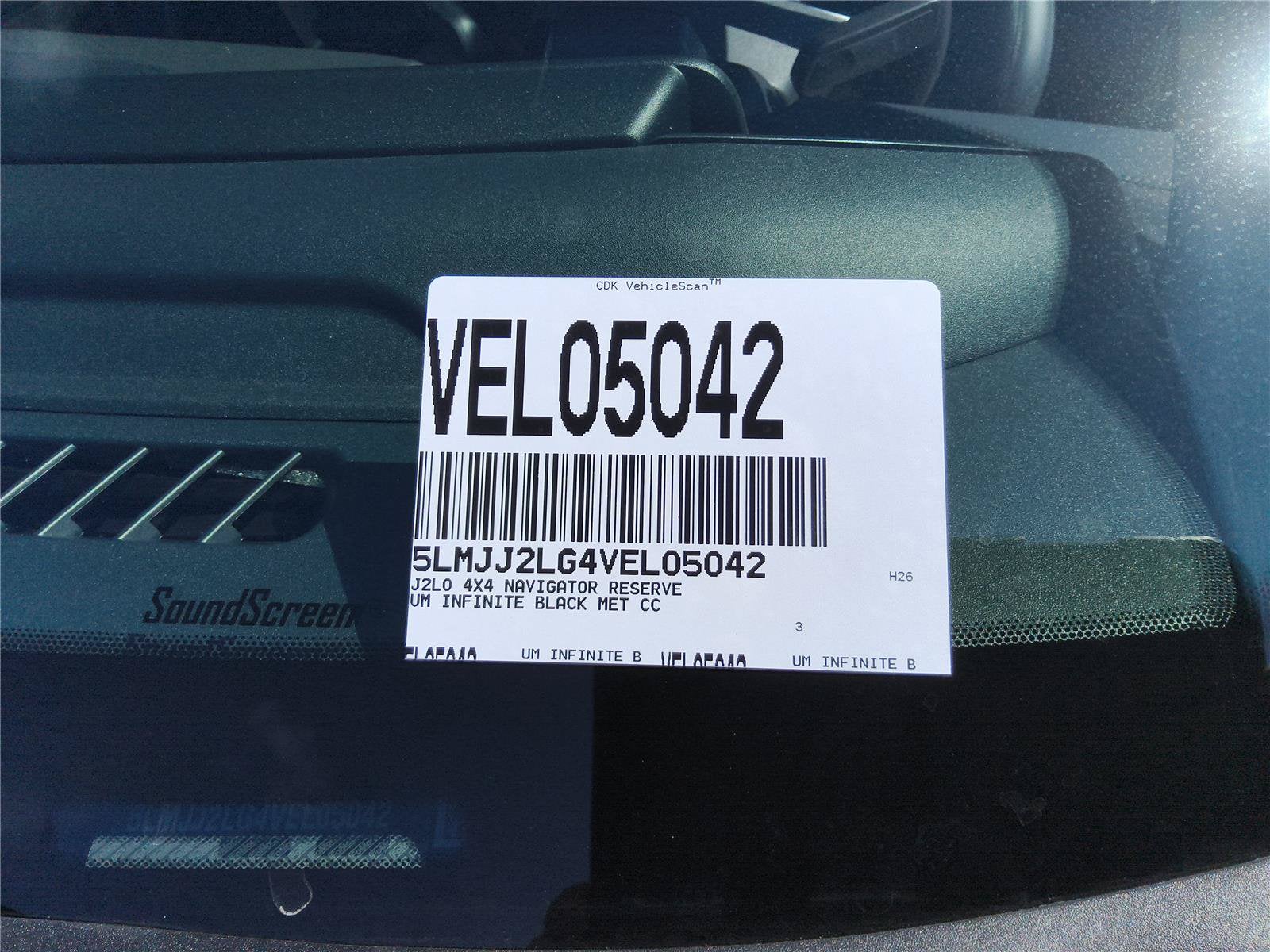 2027 Lincoln Navigator Reserve