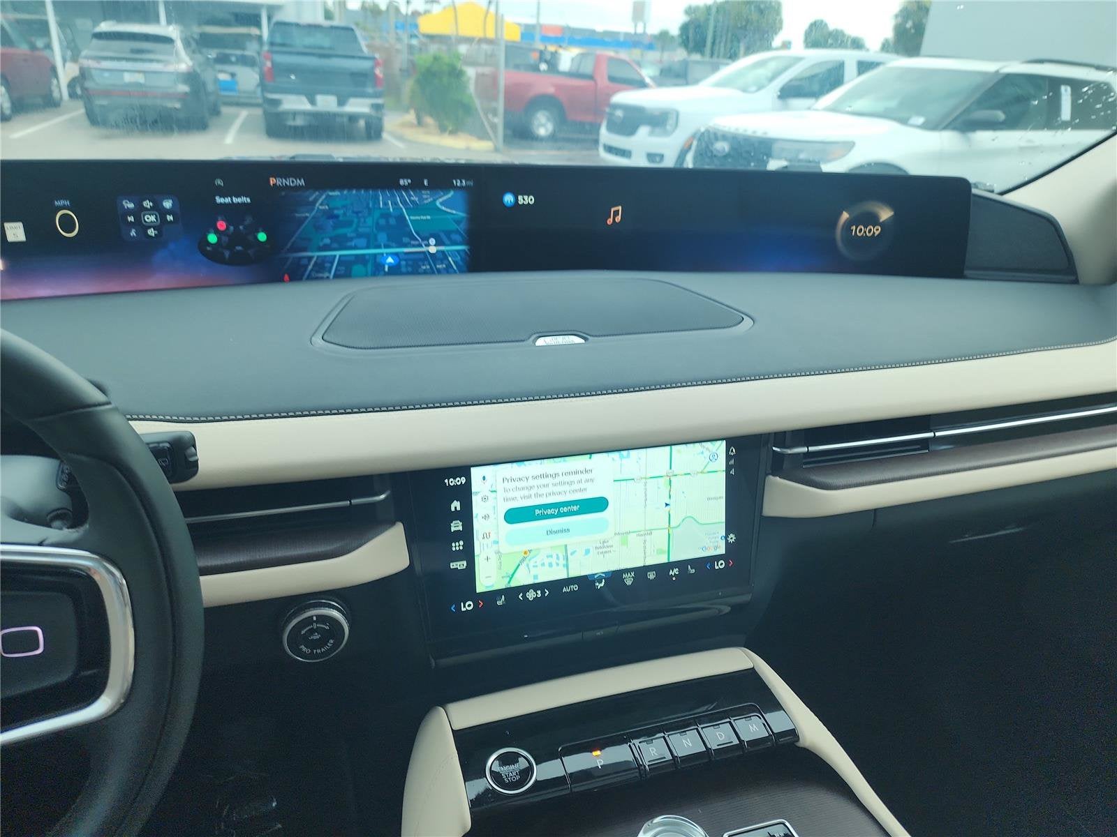 2027 Lincoln Navigator Reserve
