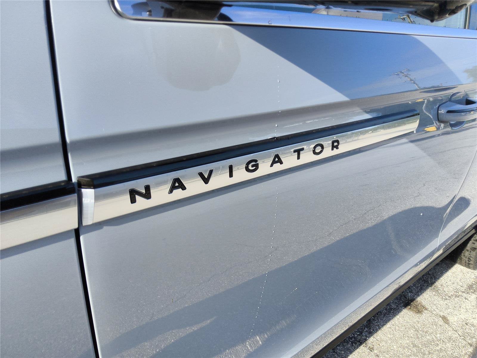2027 Lincoln Navigator Reserve