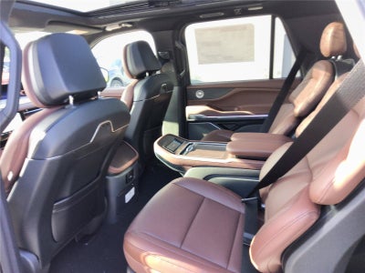 2027 Lincoln Navigator Reserve
