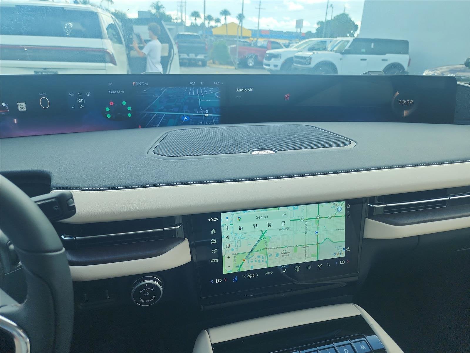 2027 Lincoln Navigator Reserve