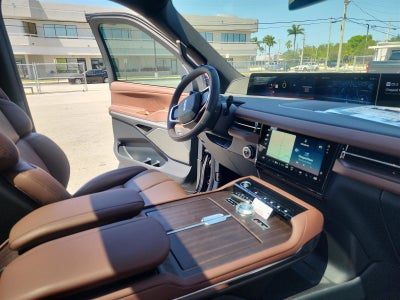 2025 Lincoln Navigator Reserve