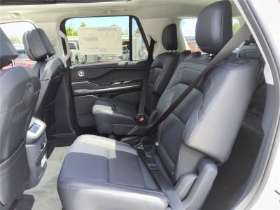 2027 Lincoln Navigator Reserve