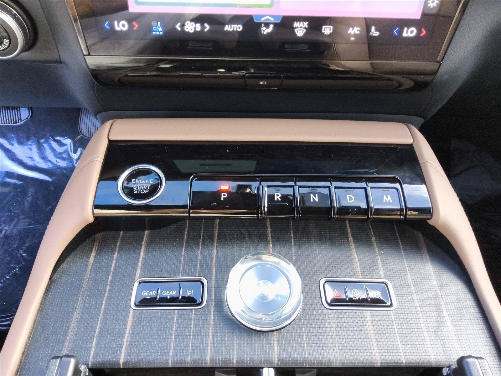 2027 Lincoln Navigator Black Label