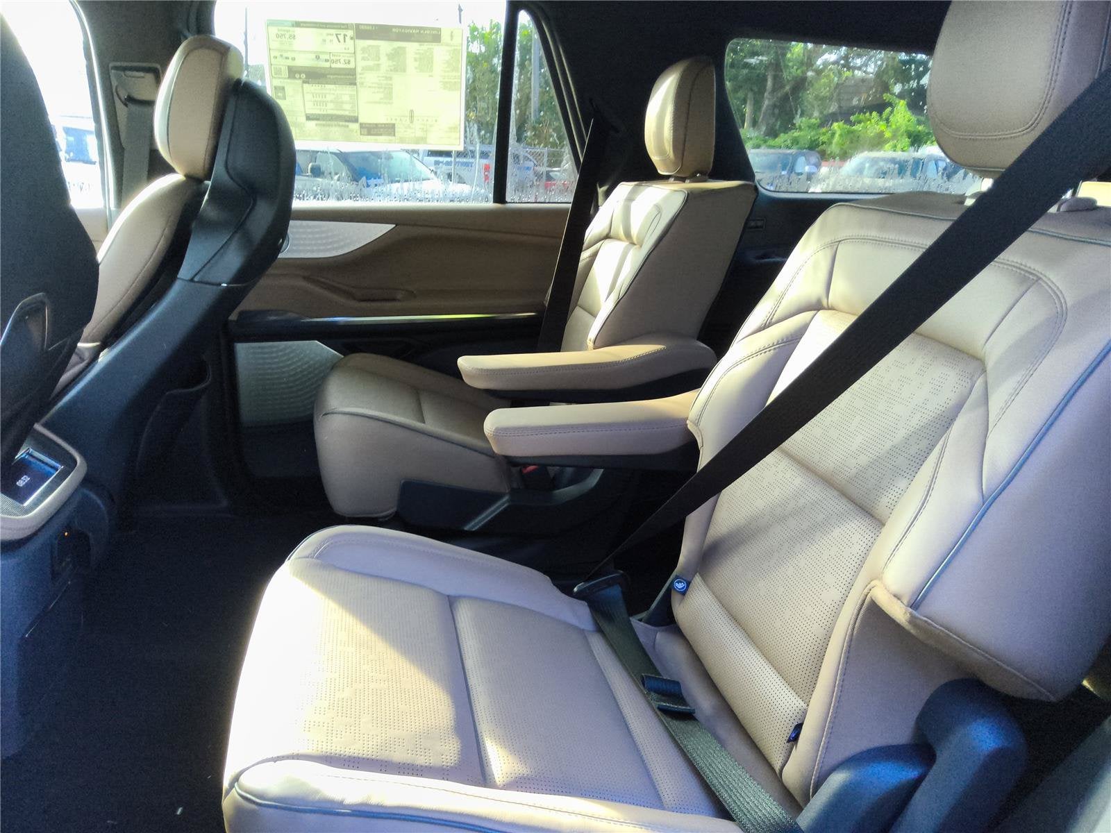 2027 Lincoln Navigator Black Label