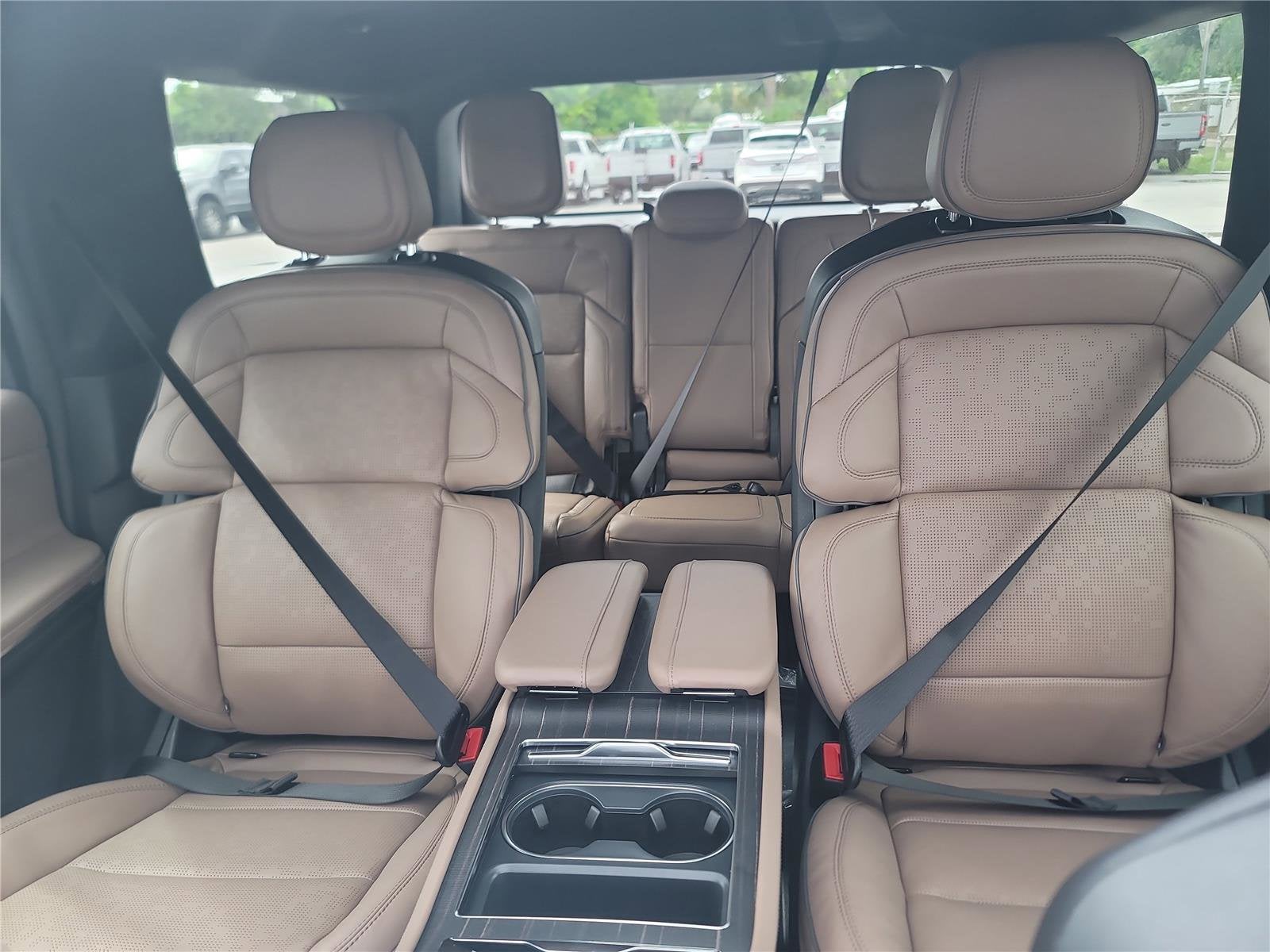 2025 Lincoln Navigator Black Label