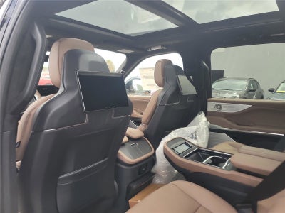 2025 Lincoln Navigator Black Label