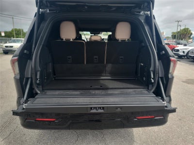 2025 Lincoln Navigator Black Label