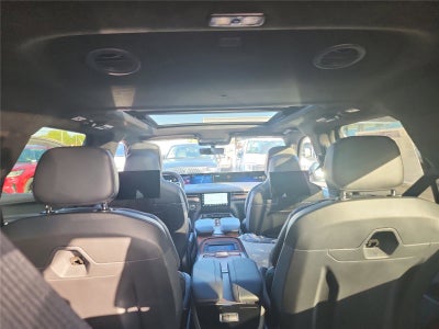 2025 Lincoln Navigator Black Label