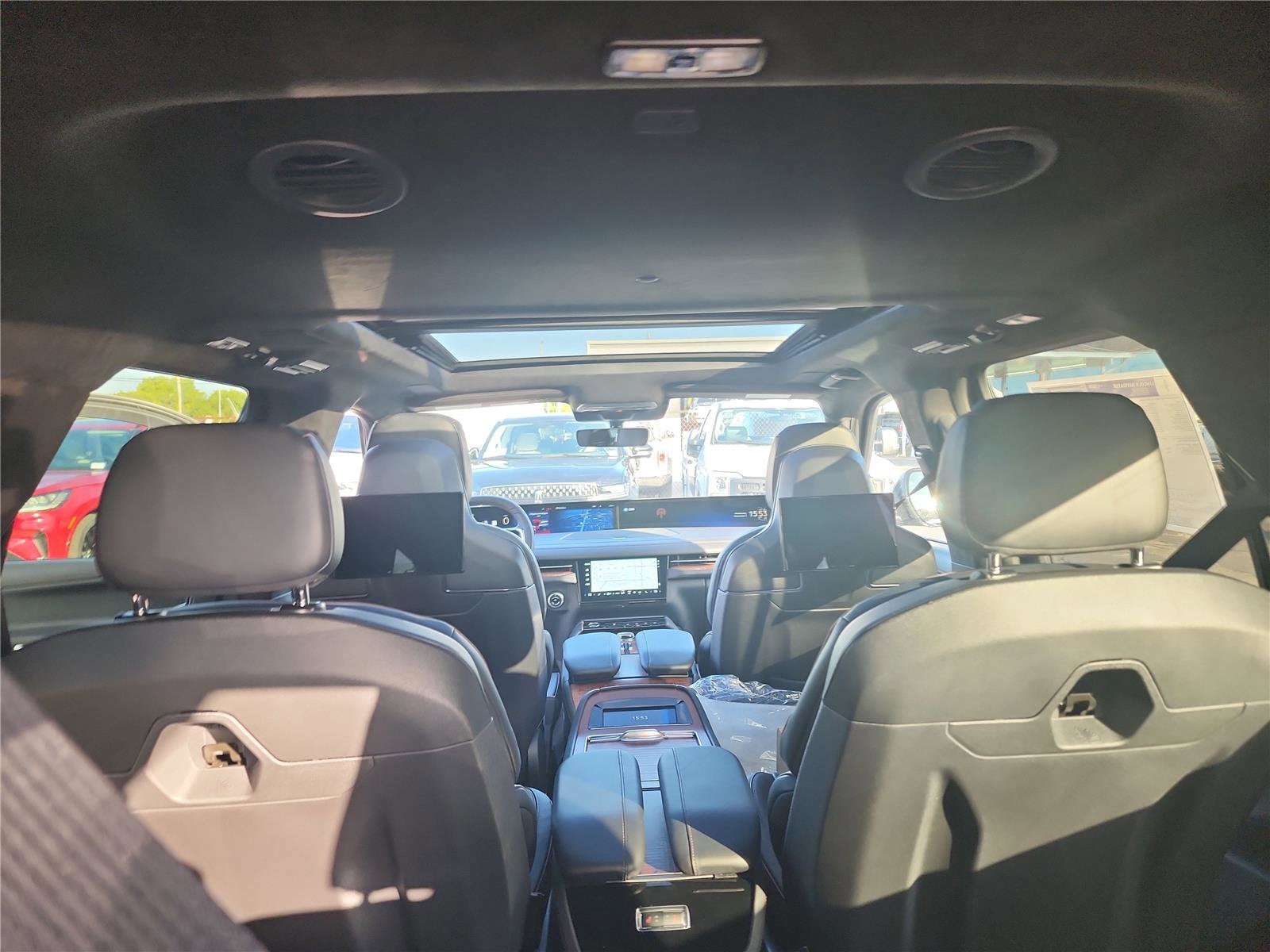 2025 Lincoln Navigator Black Label