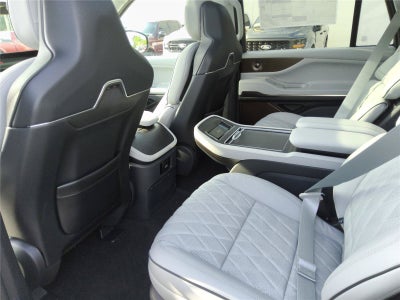 2027 Lincoln Navigator Black Label