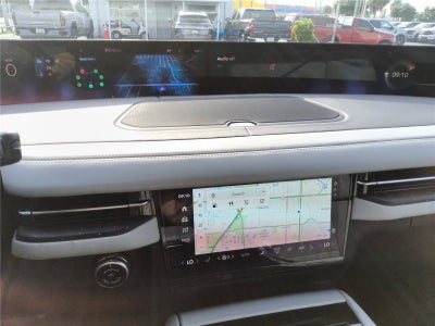 2027 Lincoln Navigator Black Label