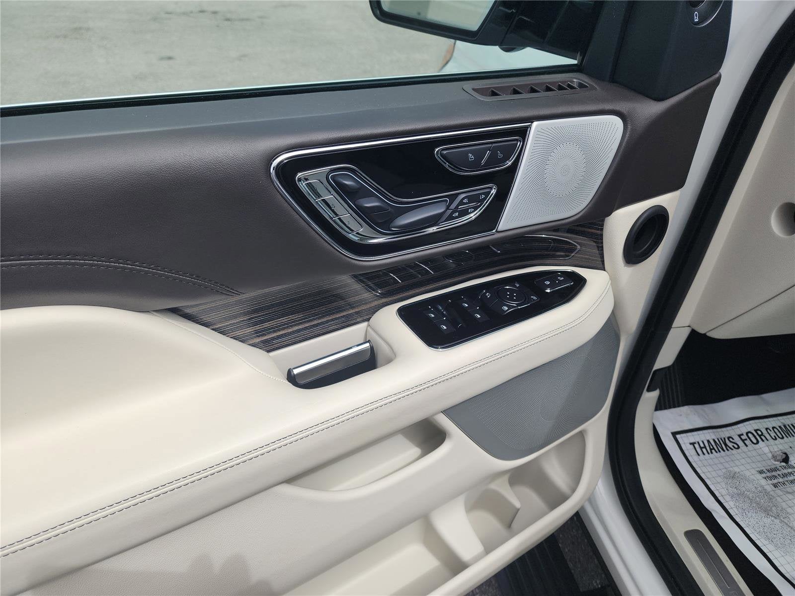 2023 Lincoln Navigator Black Label