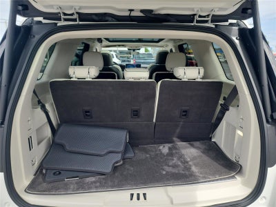 2023 Lincoln Navigator Black Label