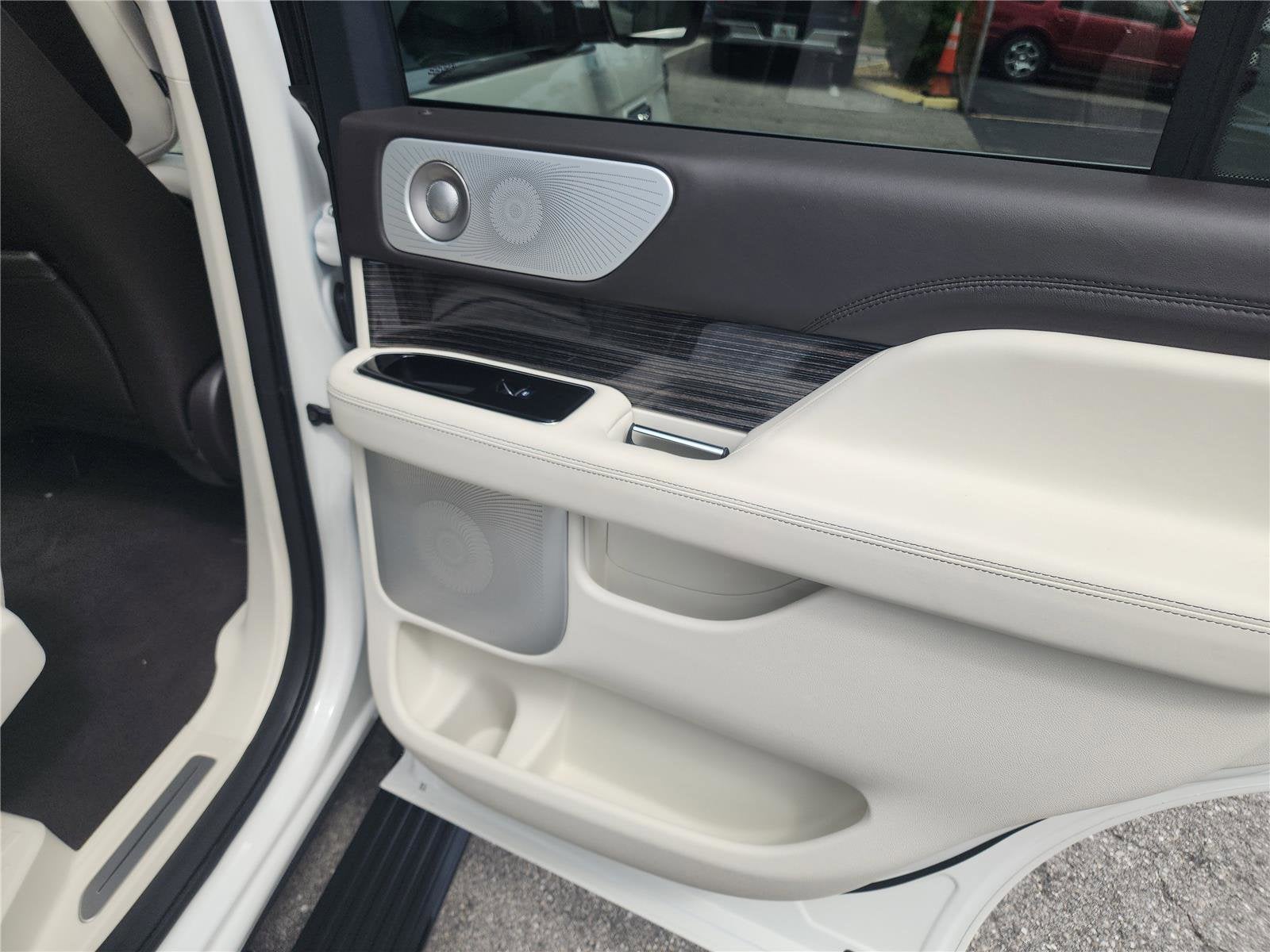 2023 Lincoln Navigator Black Label