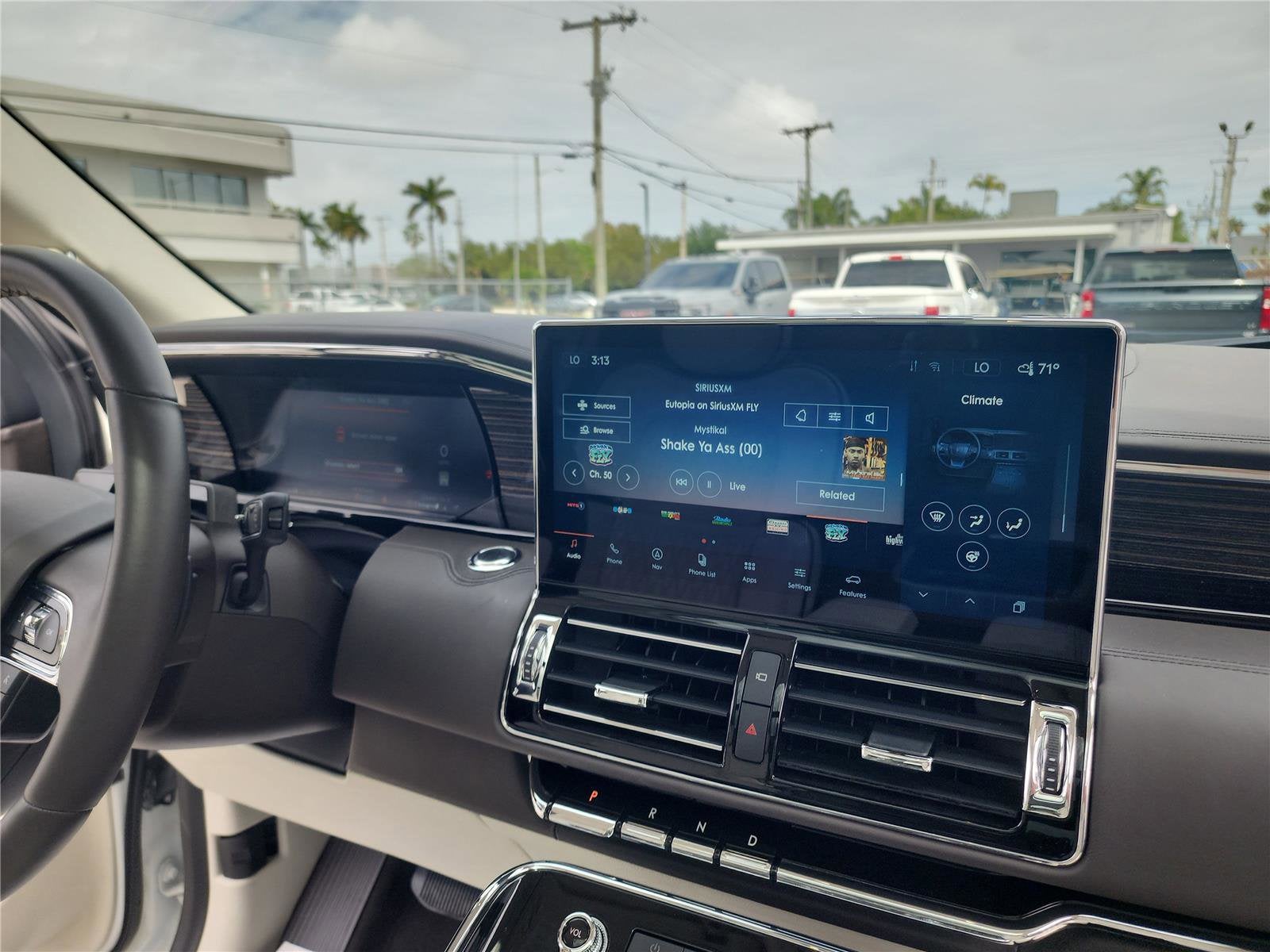 2023 Lincoln Navigator Black Label