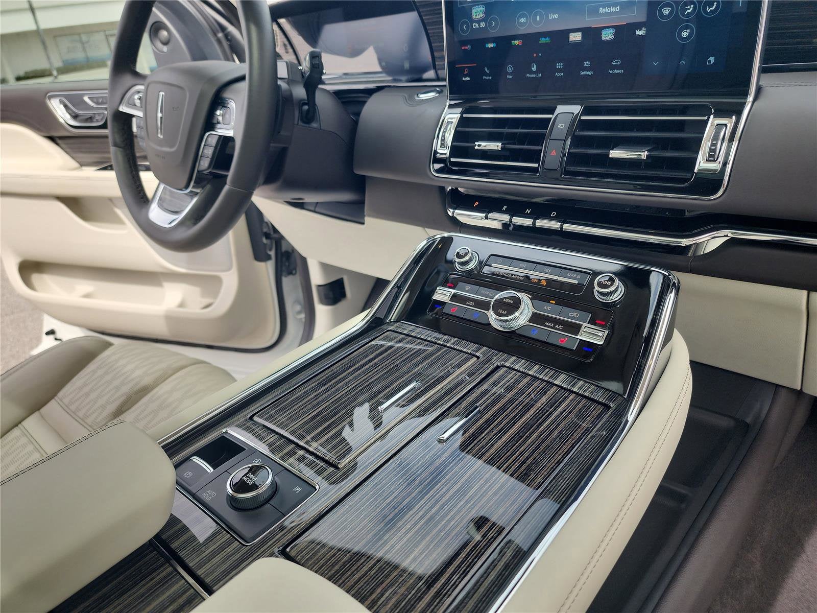 2023 Lincoln Navigator Black Label