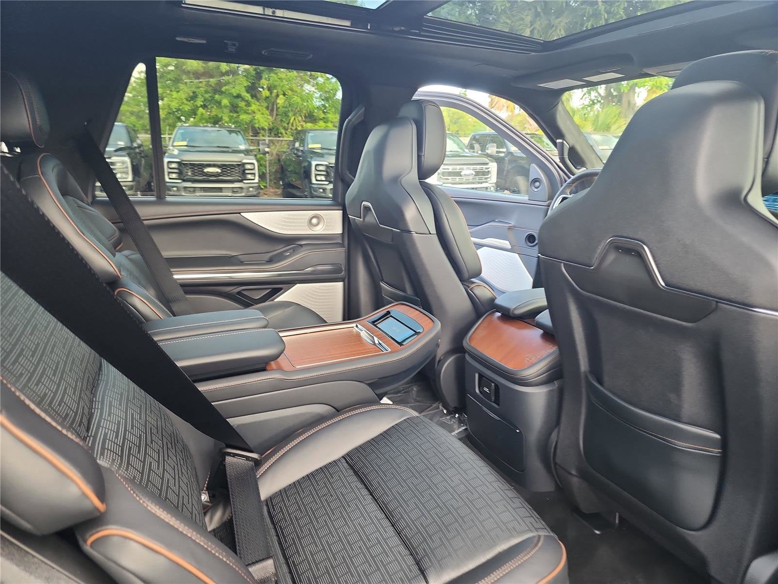 2026 Lincoln Navigator Black Label