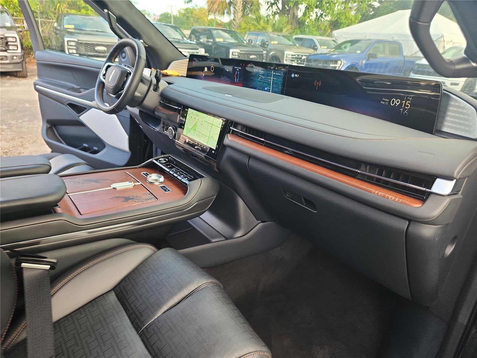 2026 Lincoln Navigator Black Label