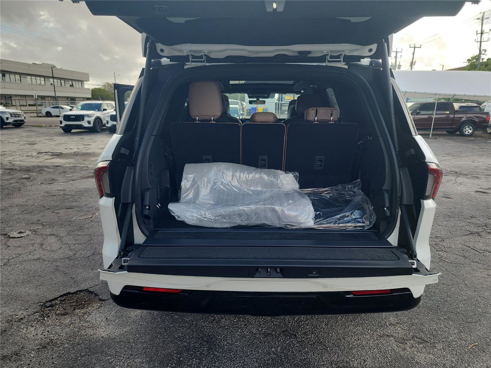 2026 Lincoln Navigator Black Label