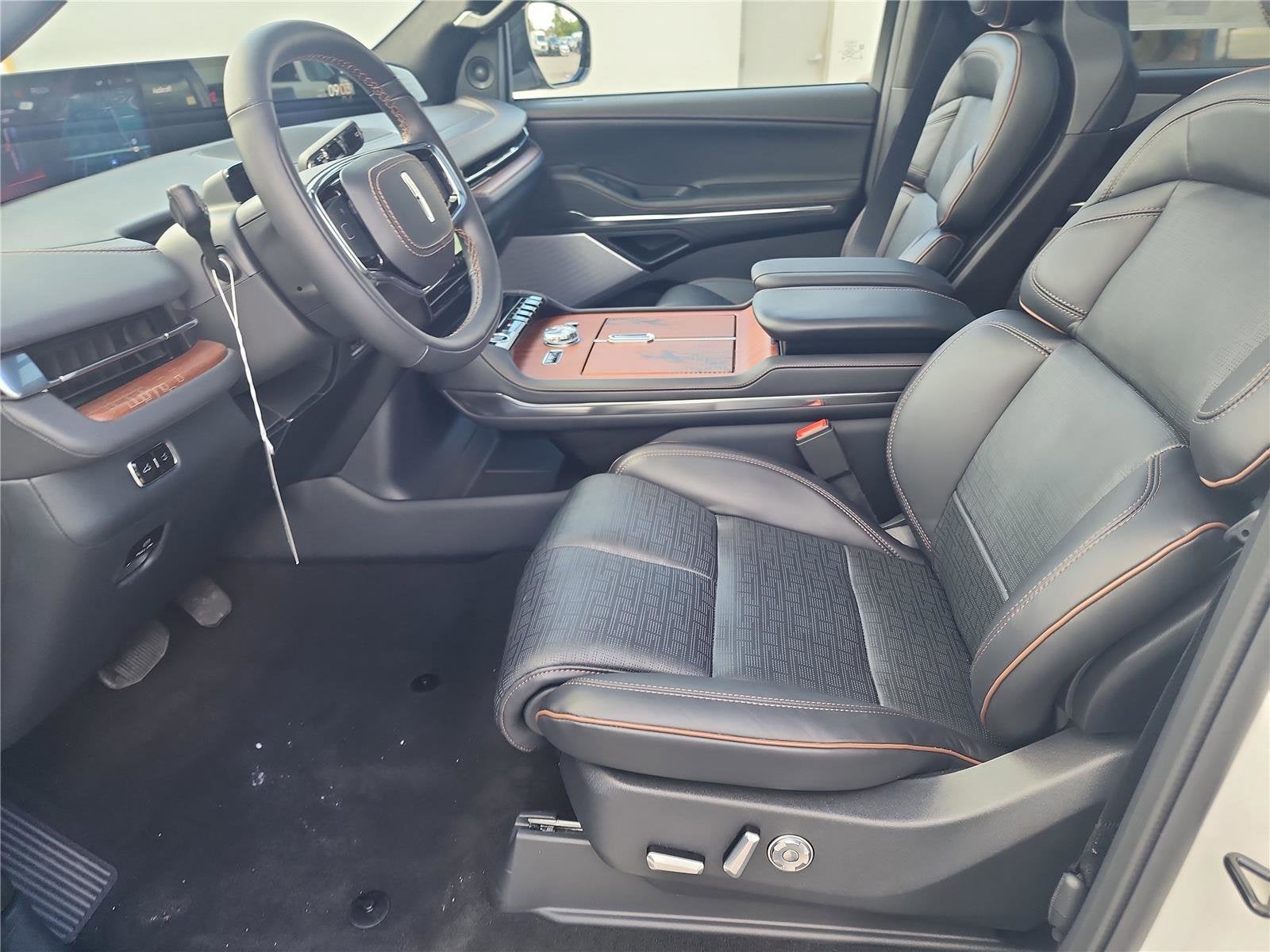 2026 Lincoln Navigator Black Label