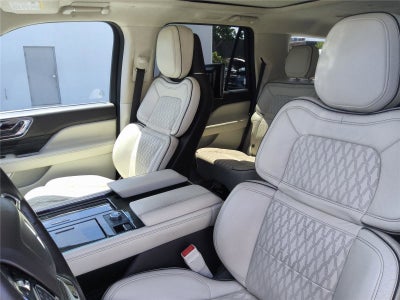2023 Lincoln Navigator Black Label