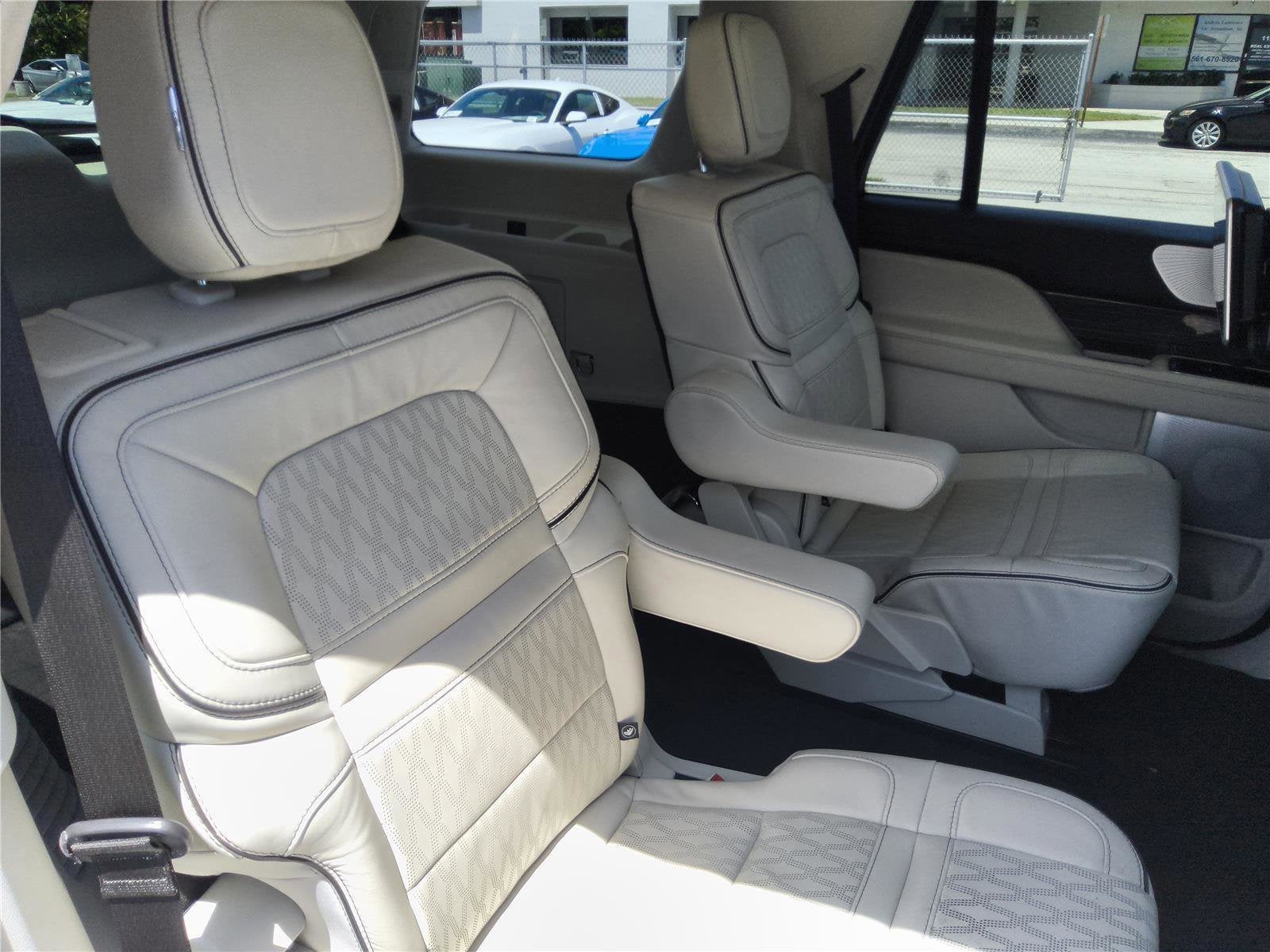 2023 Lincoln Navigator Black Label