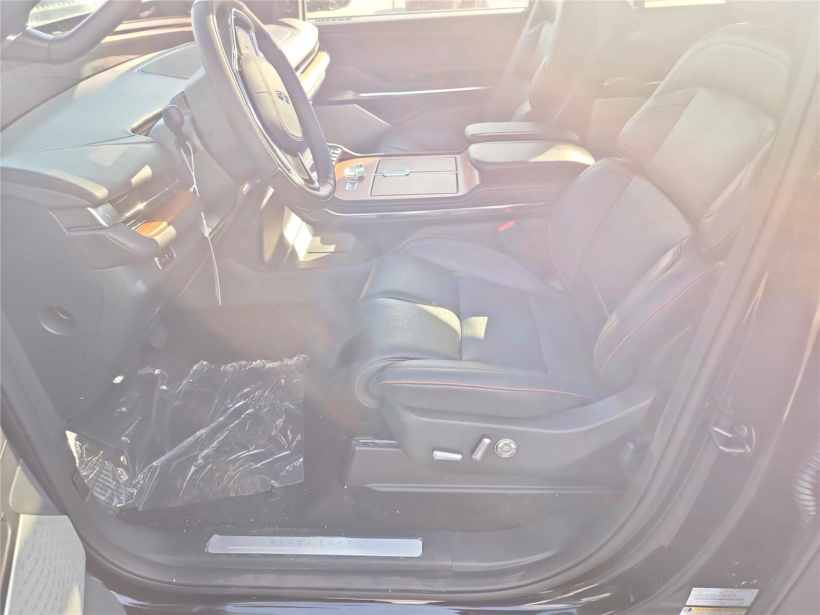 2025 Lincoln Navigator Black Label