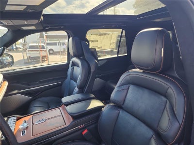 2025 Lincoln Navigator Black Label
