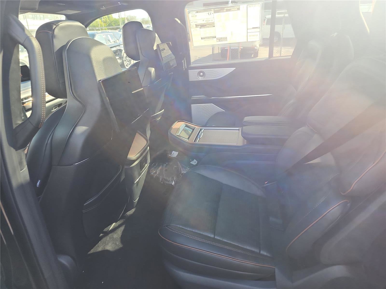 2025 Lincoln Navigator Black Label