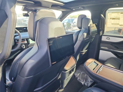 2025 Lincoln Navigator Black Label