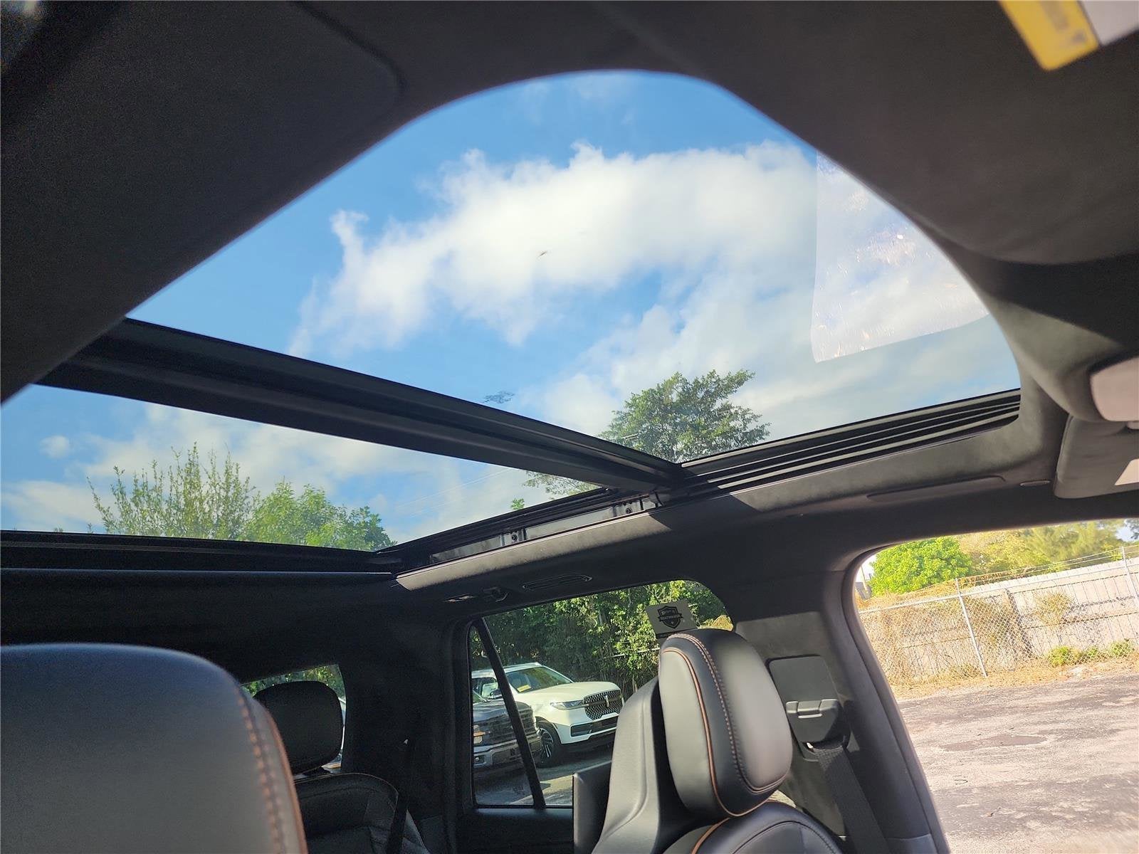 2025 Lincoln Navigator Black Label