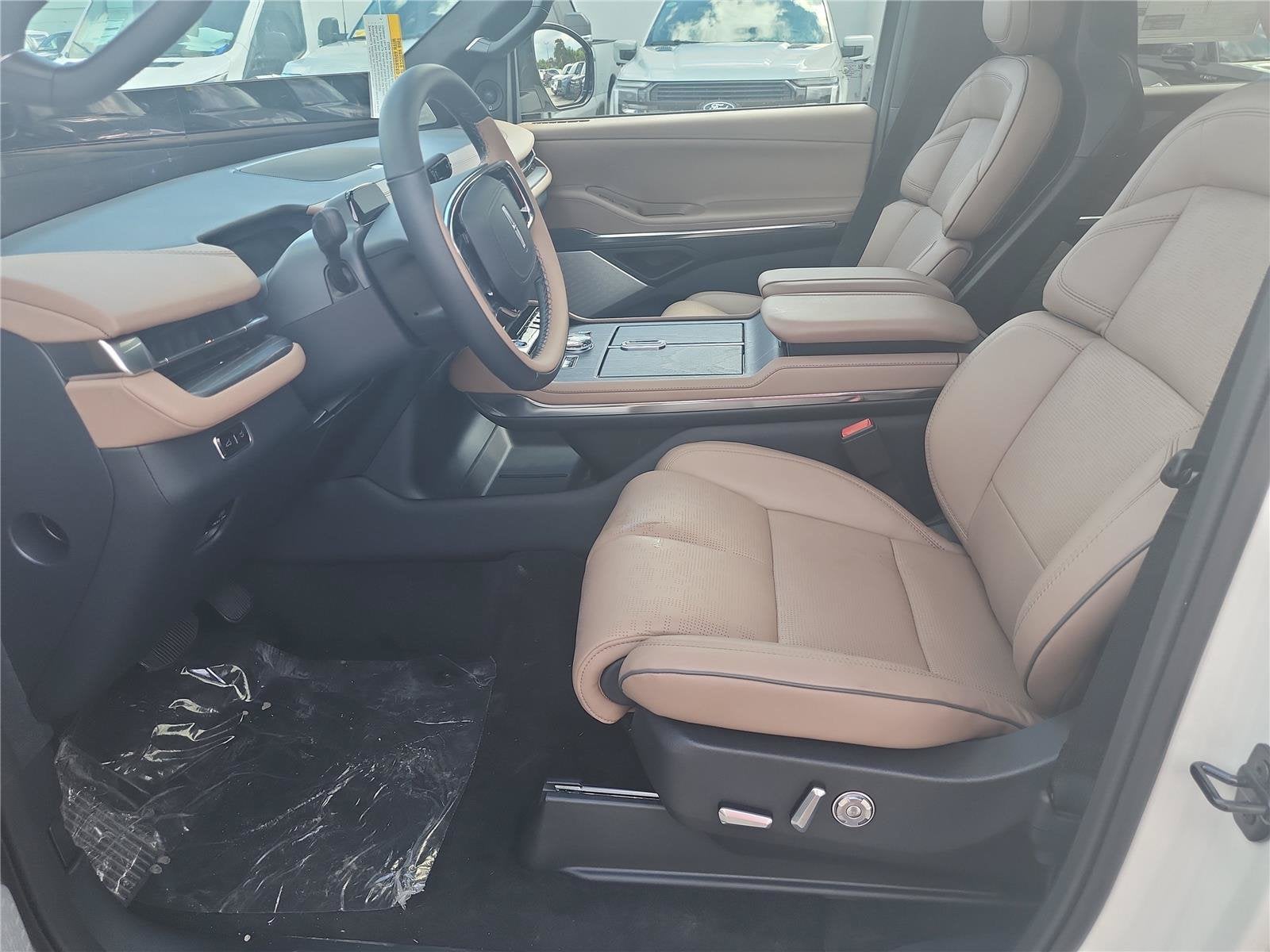 2027 Lincoln Navigator Black Label