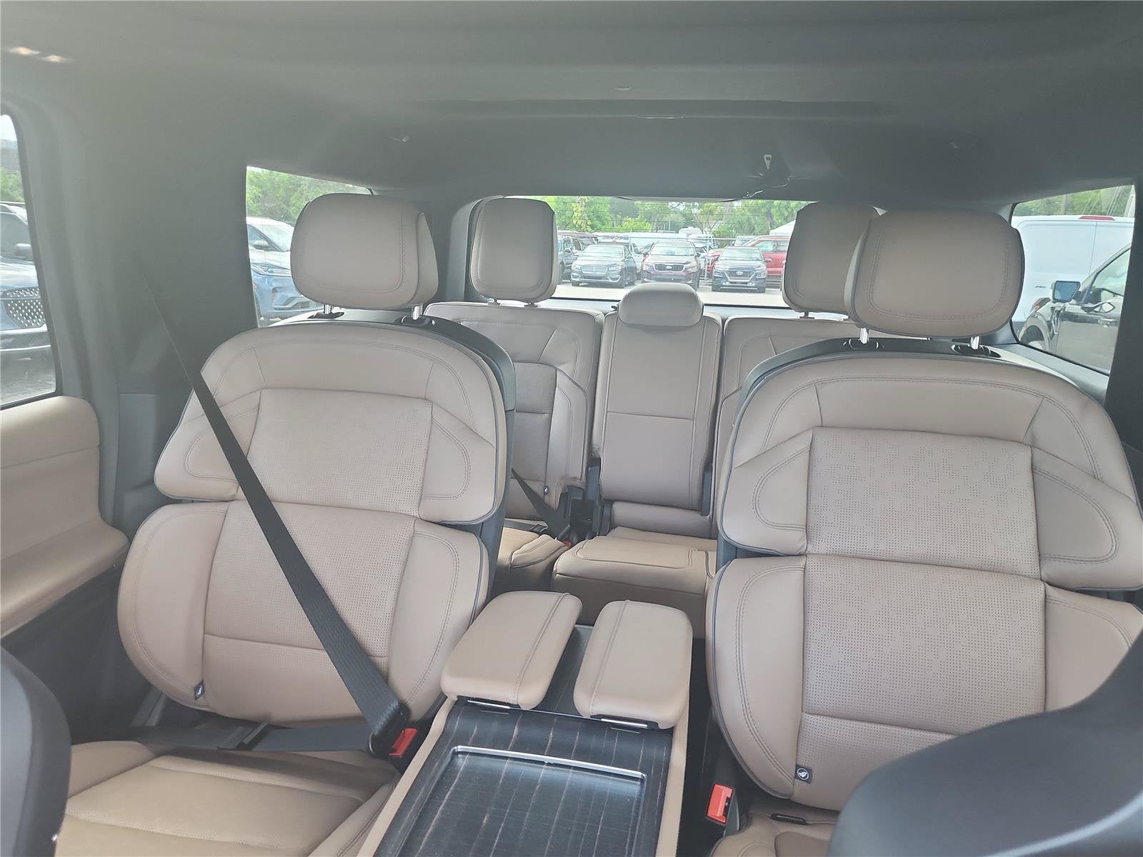 2027 Lincoln Navigator Black Label