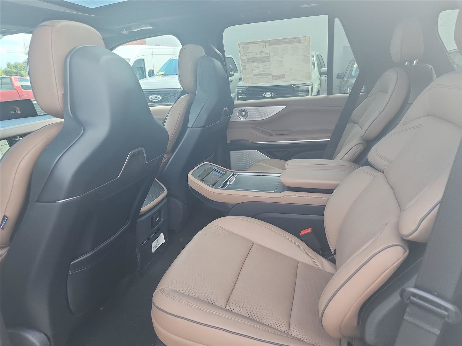 2027 Lincoln Navigator Black Label