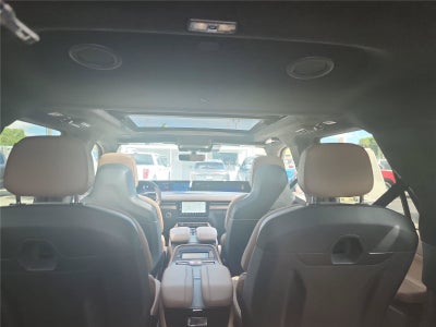 2027 Lincoln Navigator Black Label