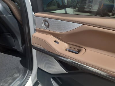 2027 Lincoln Navigator Black Label