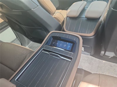 2027 Lincoln Navigator Black Label