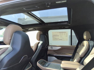 2027 Lincoln Navigator Black Label