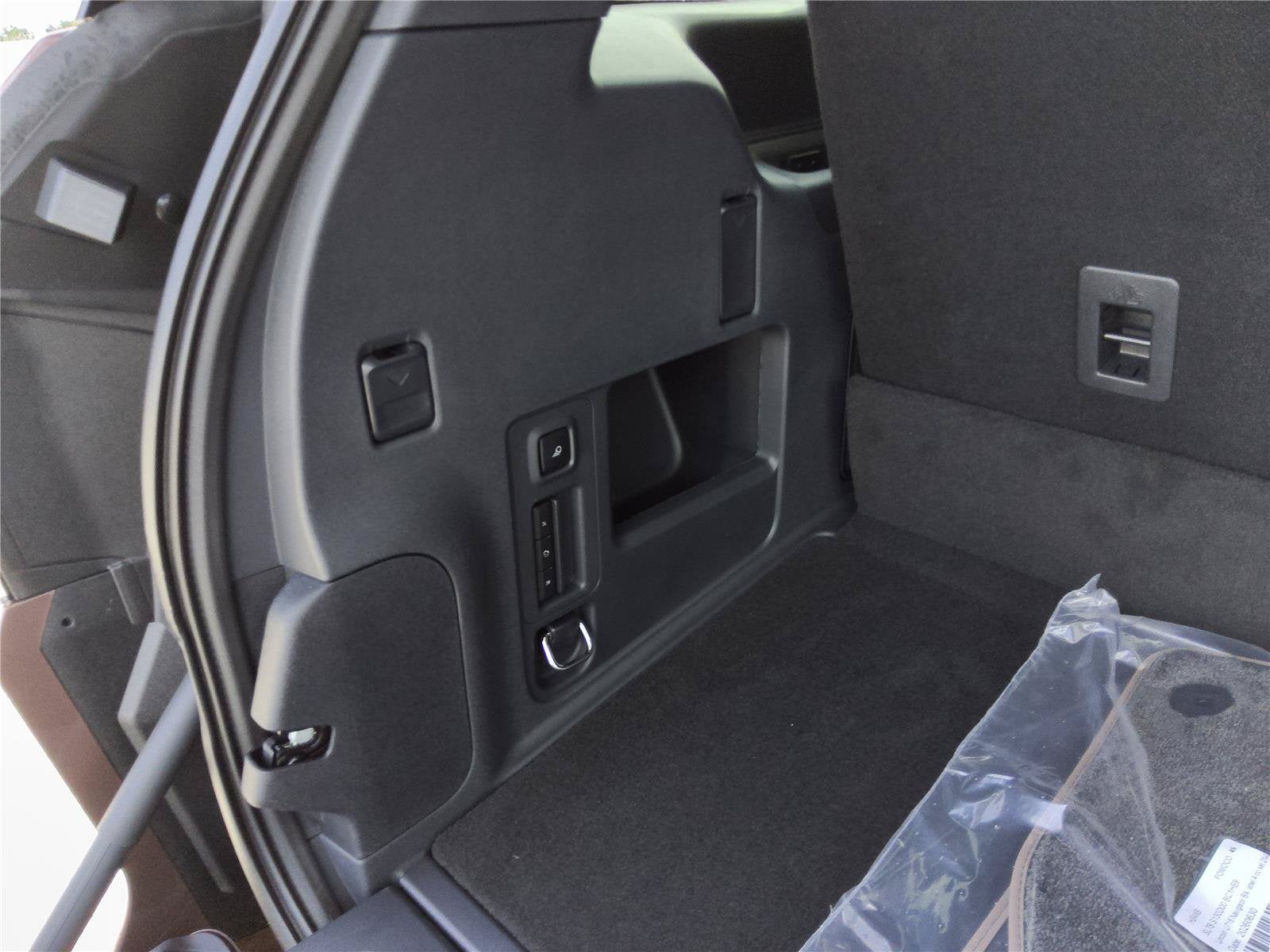 2027 Lincoln Navigator Black Label