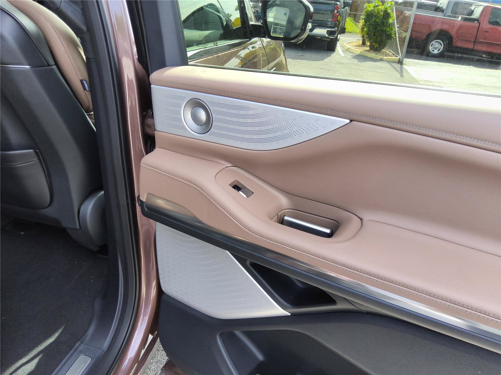 2027 Lincoln Navigator Black Label