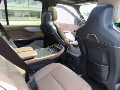 2027 Lincoln Navigator Black Label