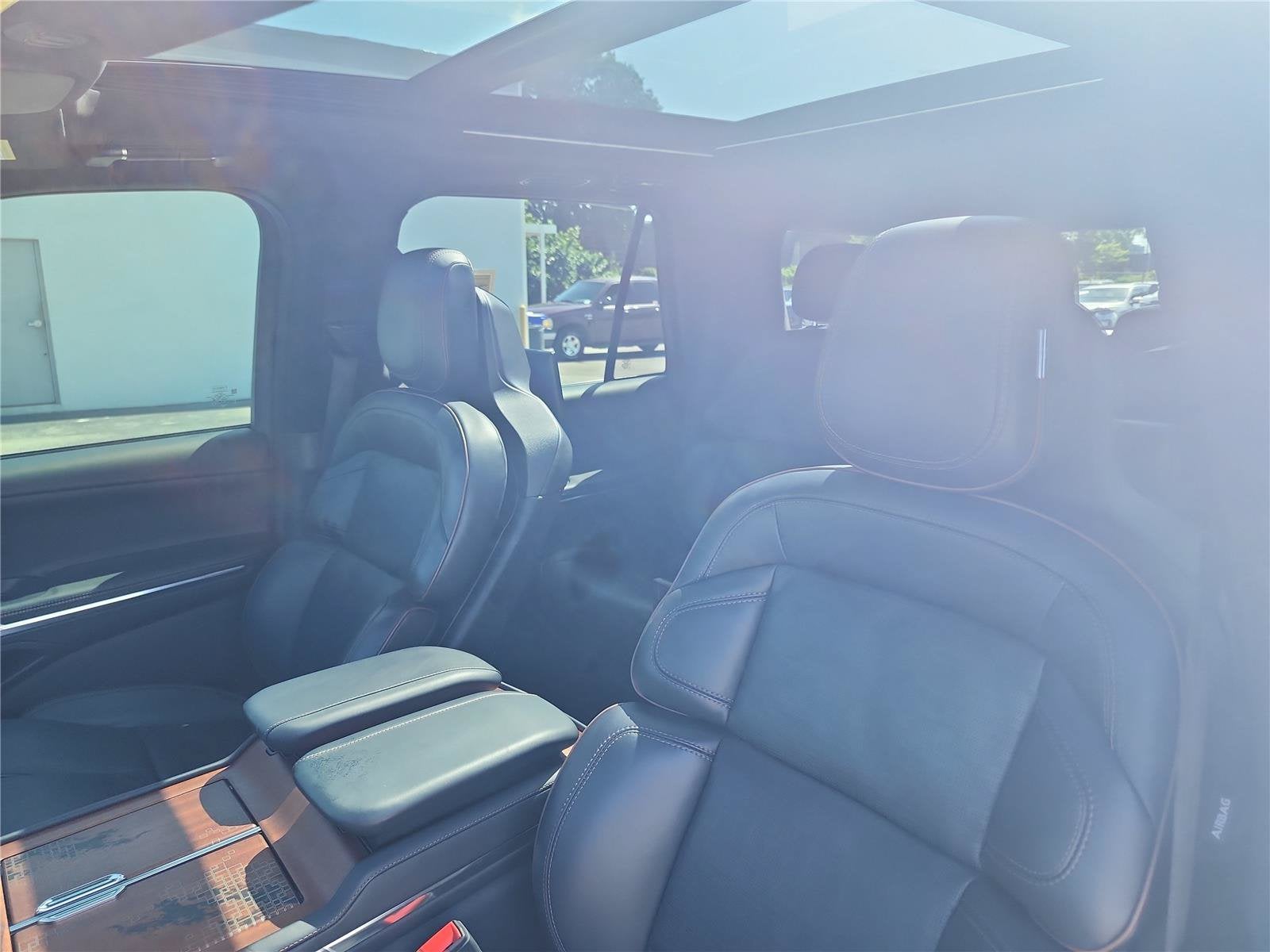 2025 Lincoln Navigator Black Label