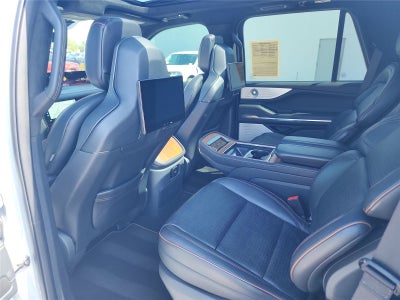 2025 Lincoln Navigator Black Label