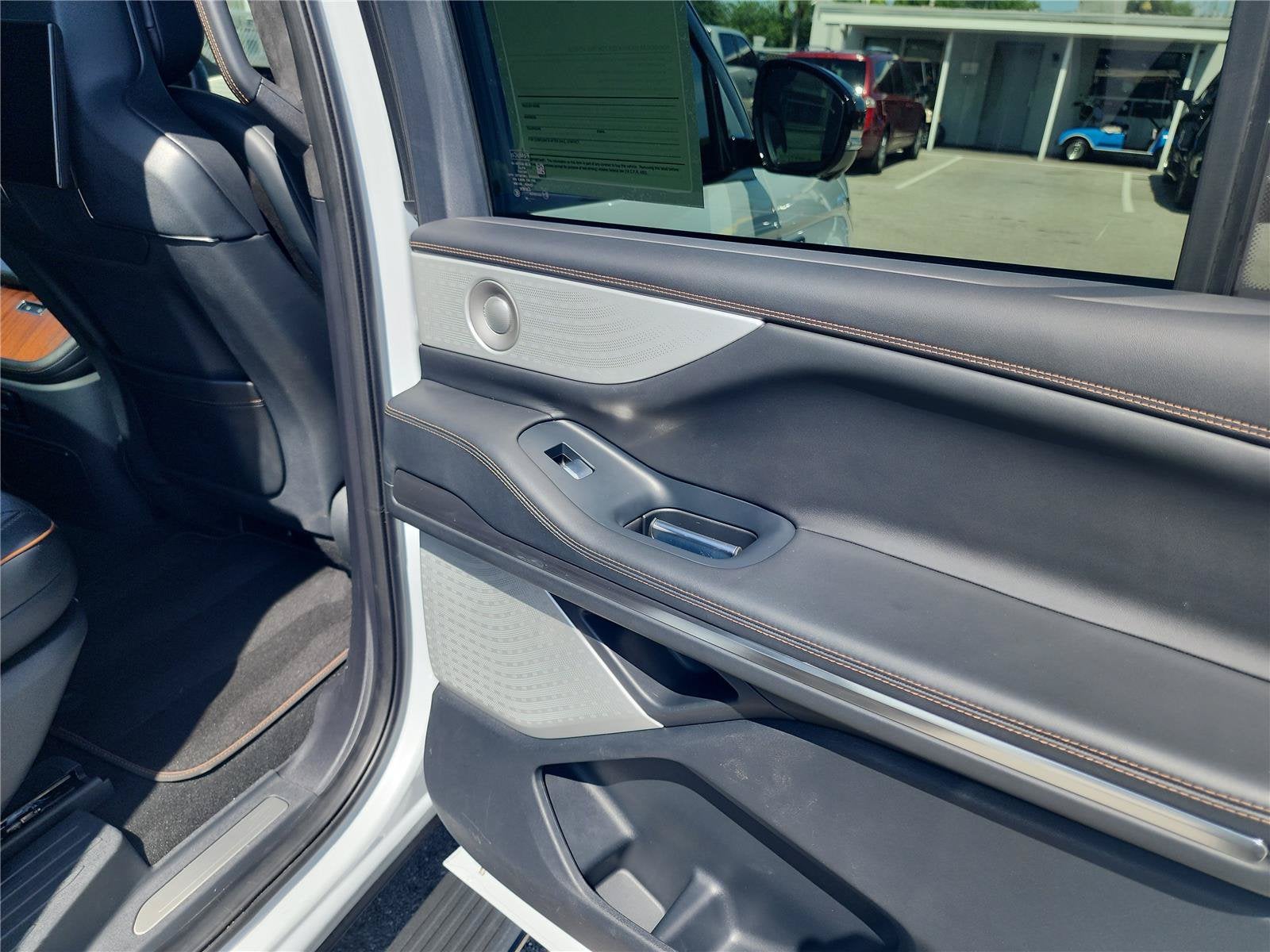 2025 Lincoln Navigator Black Label