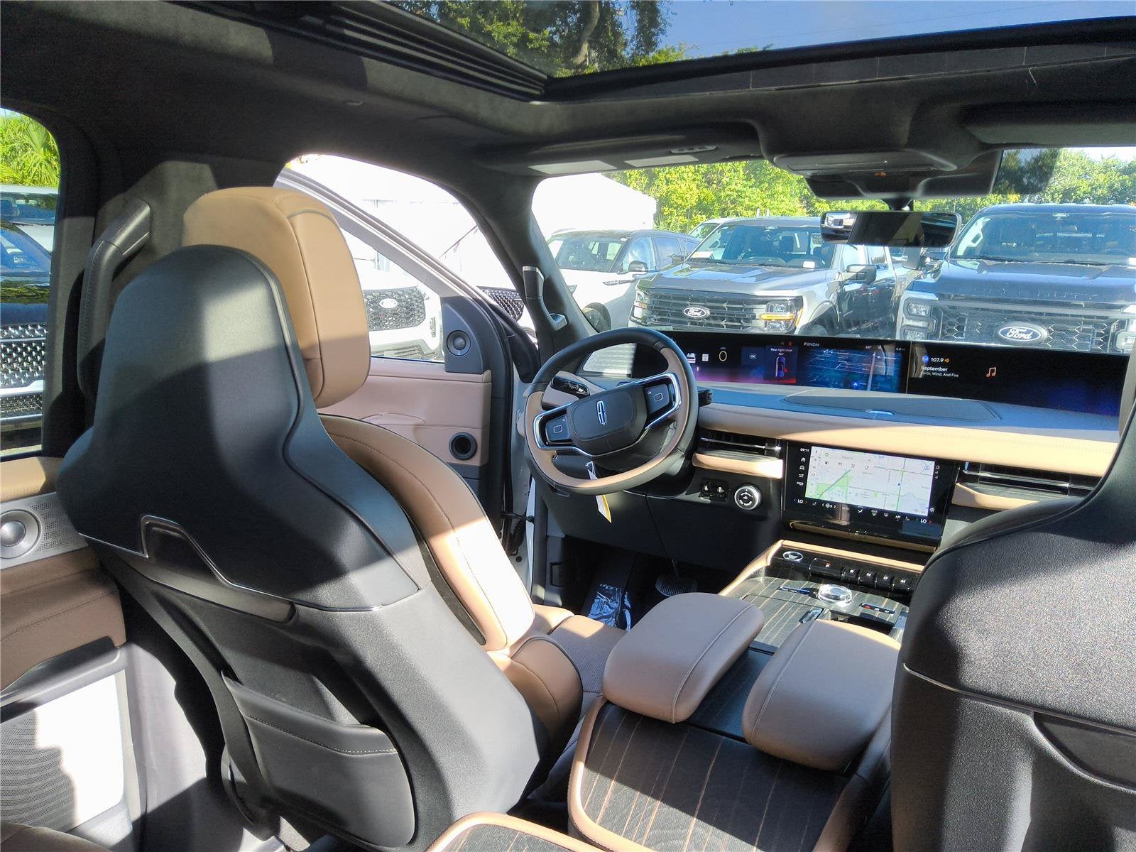 2027 Lincoln Navigator Black Label
