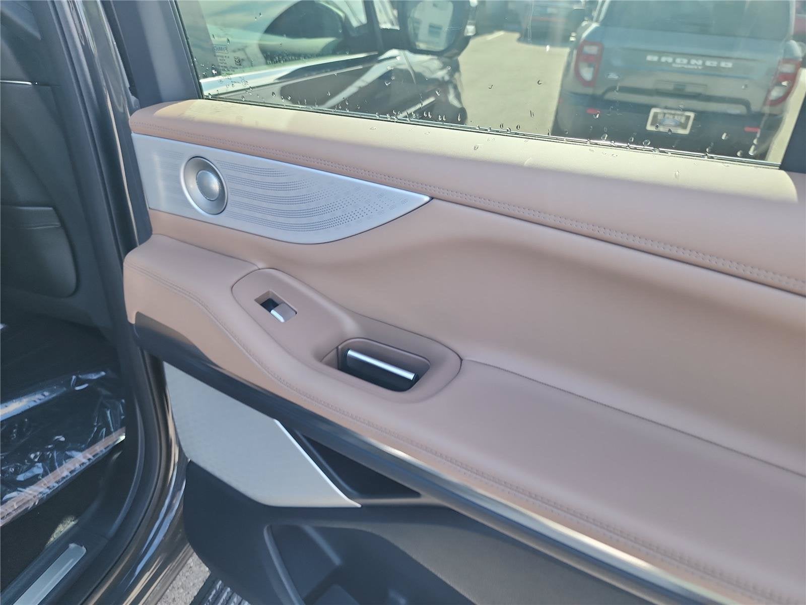 2027 Lincoln Navigator Black Label